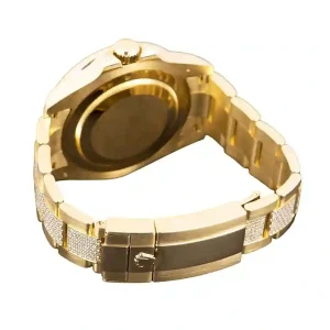 yellow gold case of the watch