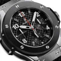 steel case of the watch Hublot Rubber Strap Replica