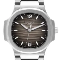 black and stick dial of the Patek Philippe Nautilus 71181A-011 Replica