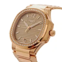 case size Patek Philippe Nautilus Rose Gold Replica