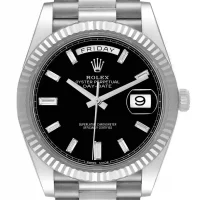 black and stick dial of the Rolex Silver Replica