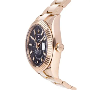 Everose Gold case of the watch