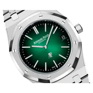 Green dial of the watch