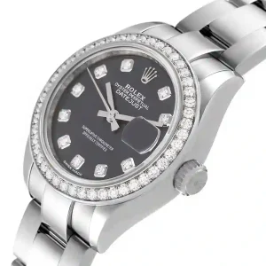 Diamond bezel of the watch